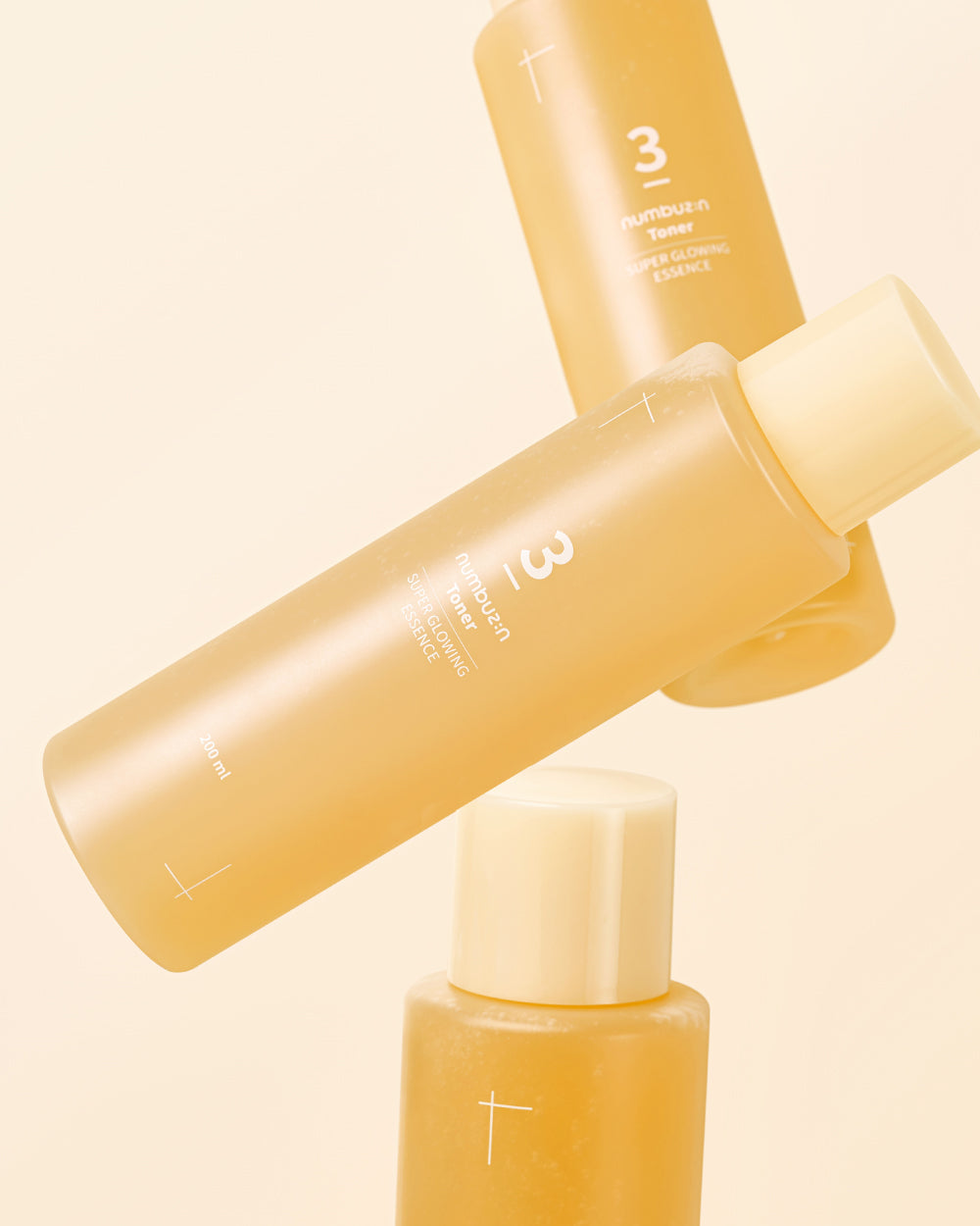 No.3 Super Glowing Essence Toner (packshot oficial)